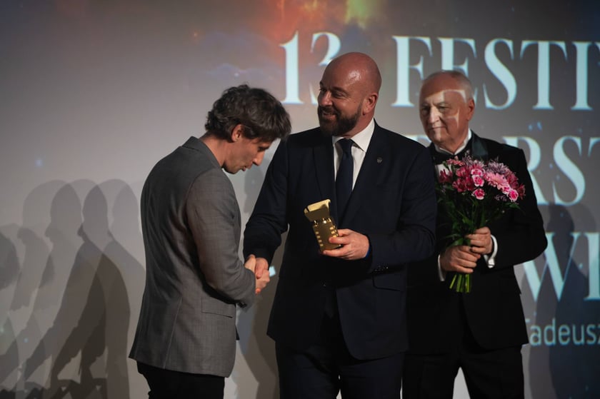 17. Festiwal Reżyserii Filmowej im. Sylwestra Chęcińskiego i 13. Festiwal Aktorstwa Filmowego im. Tadeusza Szymkowa trwały we Wrocławiu od 6 do 11 kwietnia.